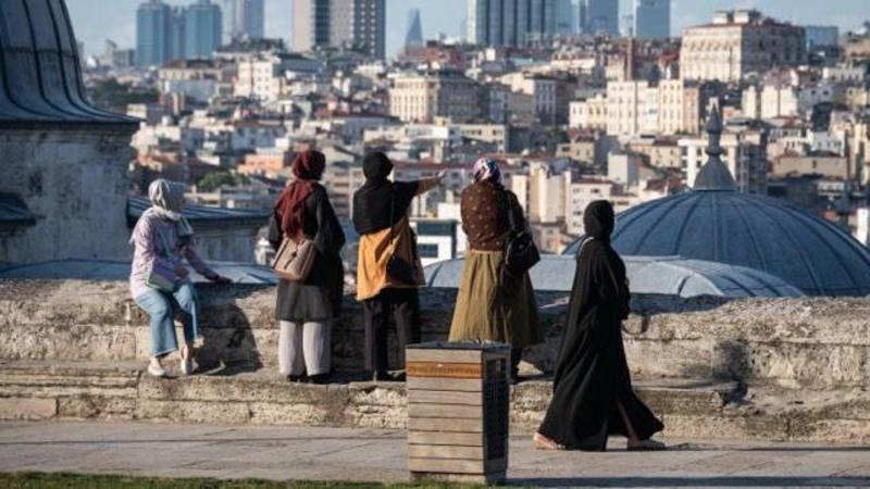 Yusuf Ziya Gümüşel'in tahliyesi dindar kadınlar arasında nasıl tartışılıyor?