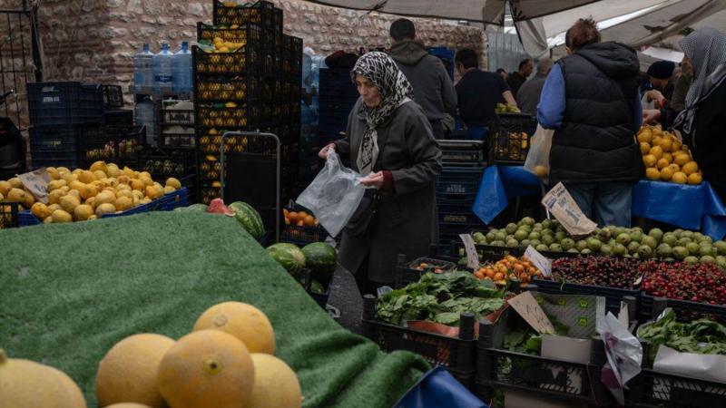 Memur ve emekliler için enflasyon farkı netleşecek
