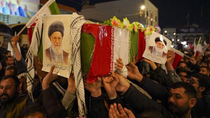 Tahran'dan Necef'e: Ali Hamaney'in cenazesi hakkında bilinenler