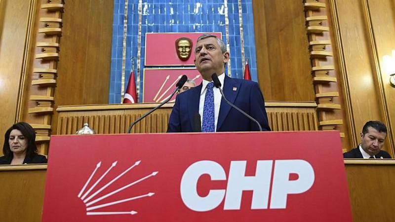 Özgür Özel'den Kılıçdaroğlu'na çağrı: 'Kaybeden CHP'yi salsın'