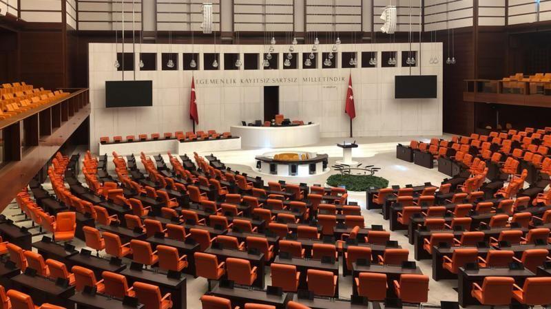 12. Yargı Paketi: LGBTİ ve süresiz nafaka ikinci pakete girebilir