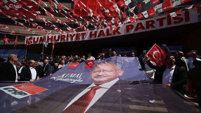 Cemil Tugay'ın istifası: Yeni parti hazırlığı sürüyor, belediye başkanlarına geçiş baskısı yok