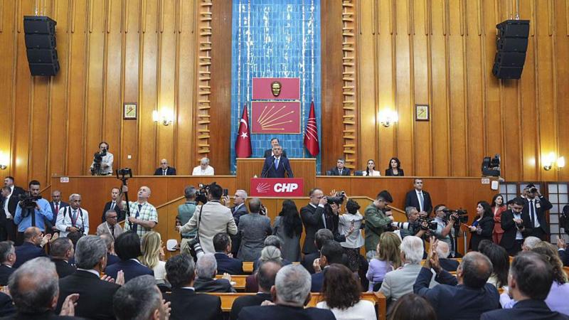 Kılıçdaroğlu ekibi: 'Özel'i grup başkanlığından almadık'
