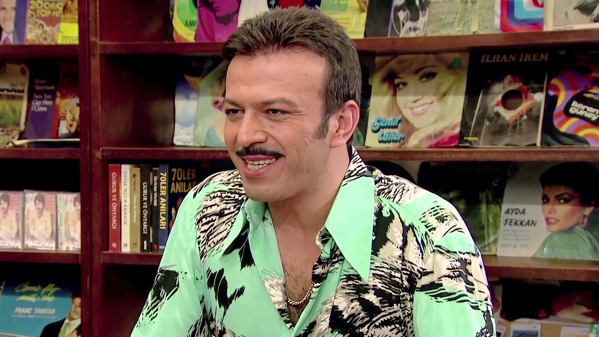 Serhat Mustafa Kılıç'ın ölüm nedeni kalp krizi mi? Serhat Mustafa Kılıç neden öldü, hastalığı neydi? Vücudu morluklar içinde
