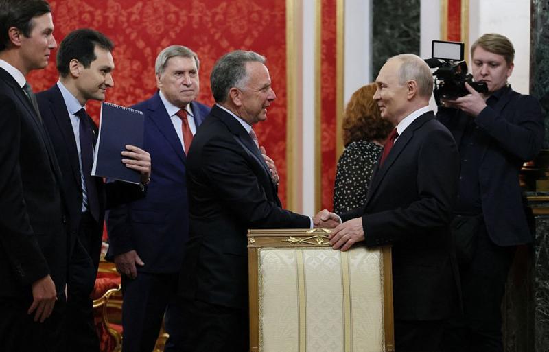 Trump'ın temsilcileri, Putin ile görüştü sıra Ukrayna'daki temaslarda